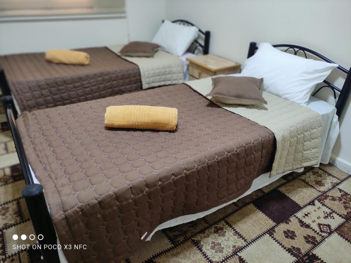 Majido Hotel Вади Муса Екстериор снимка