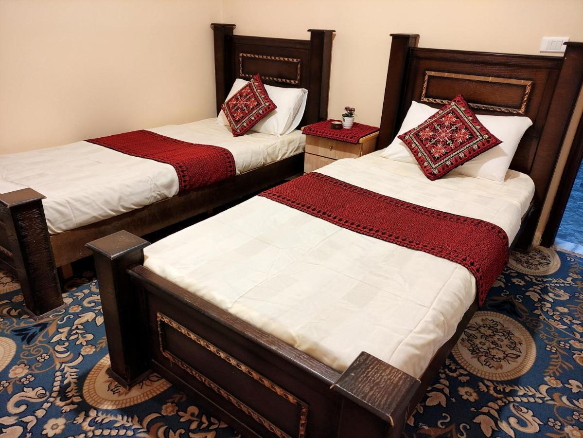 Majido Hotel Вади Муса Екстериор снимка